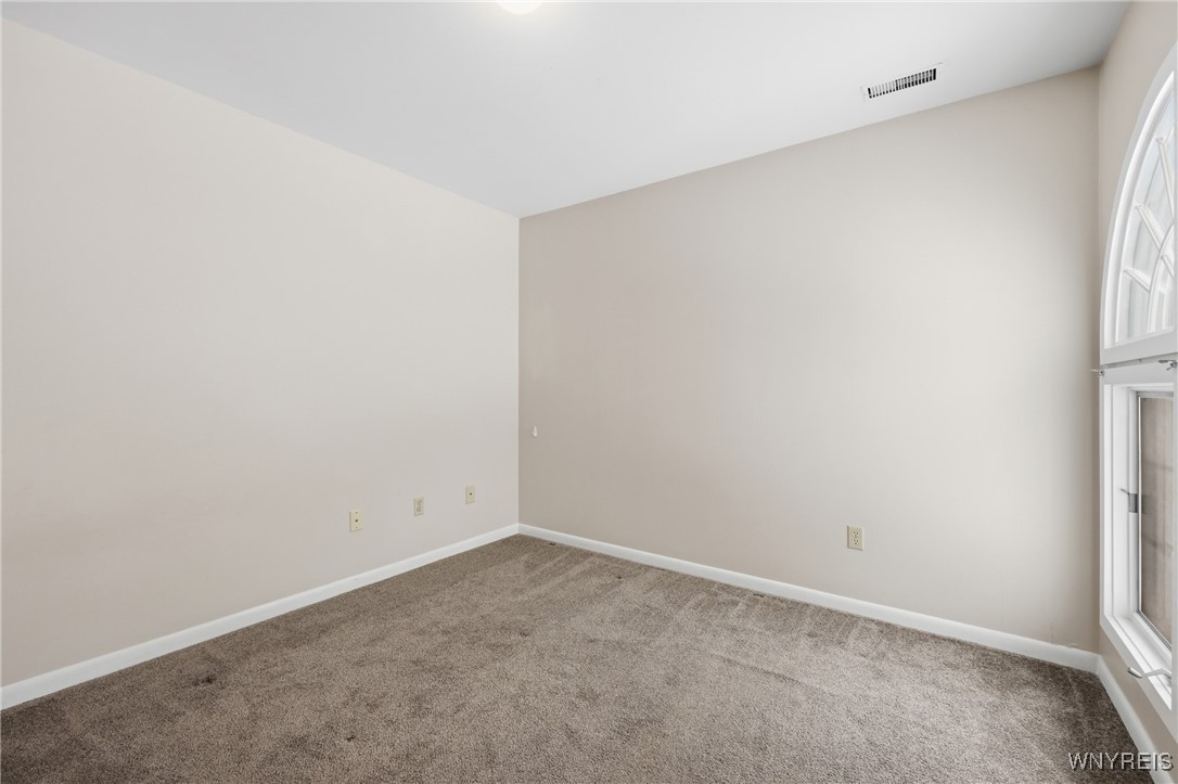 1075 Youngs Road, Unit H Amherst, NY 14221 - Photo 35 of 45