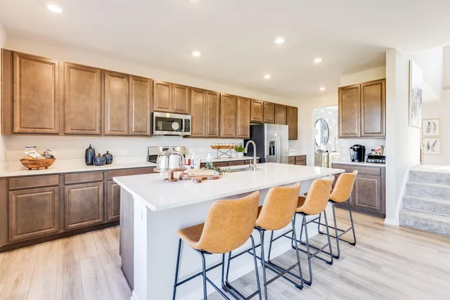 $533,835 | 9425 101st Place, St. John, IN 46373