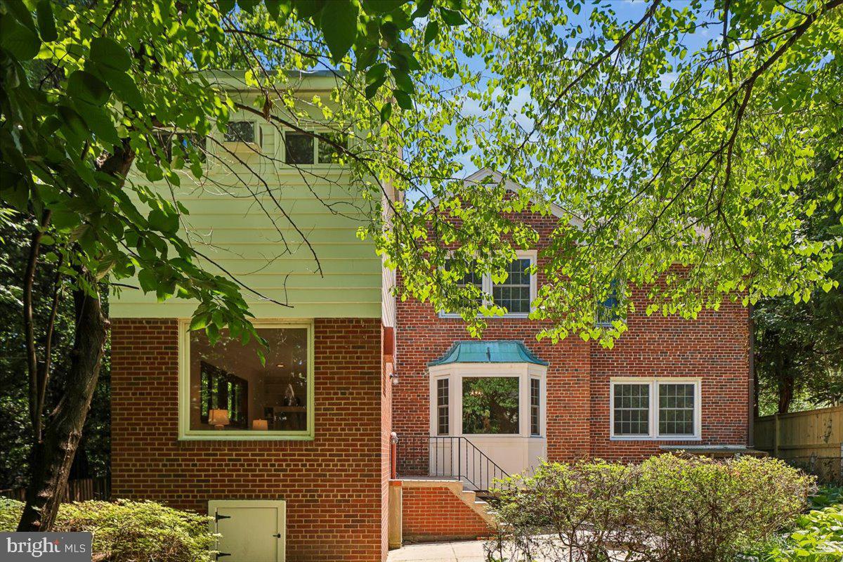 3633 Appleton Street Northwest Washington, DC 20008 - Photo 37 of 41 Back Elevation