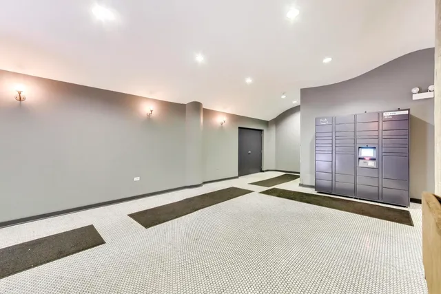 $449,000 | 1735 North Paulina Street, Unit 419, Chicago, IL 60622