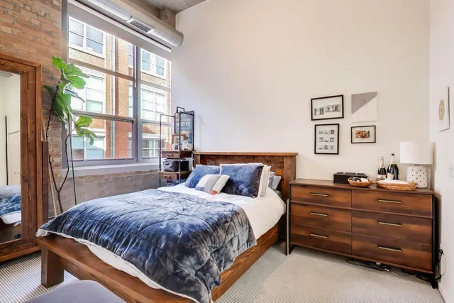 $449,000 | 1735 North Paulina Street, Unit 419, Chicago, IL 60622