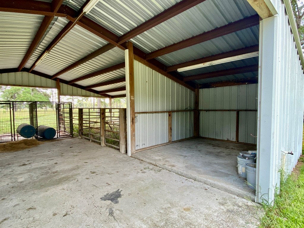 4414 Greggs Road Adel, GA 31620 - Photo 8 of 29 Gallery Image 8