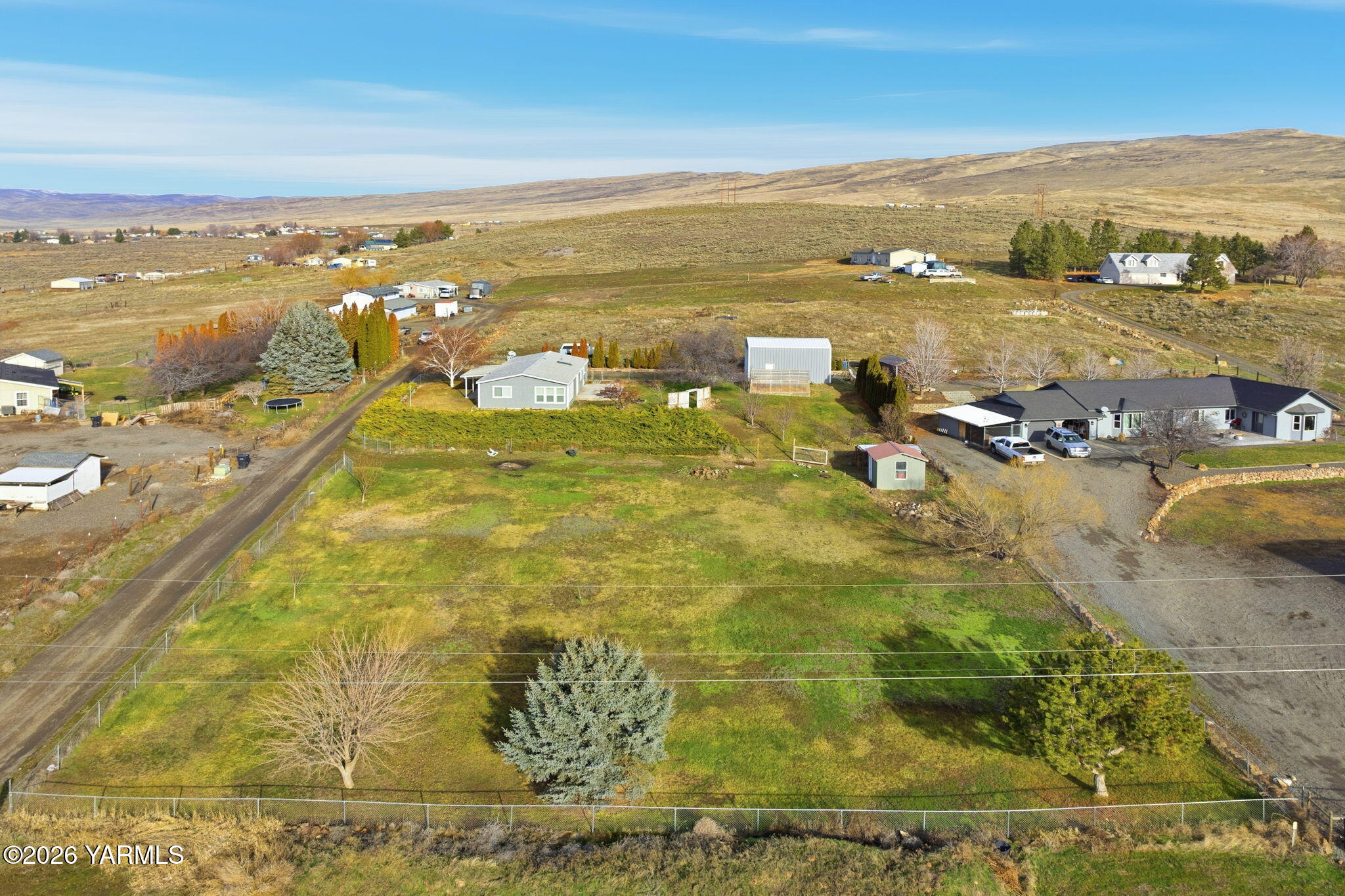401 Clemans View Road Selah, WA 98942 - Photo 12 of 28 a view of an ocean view
