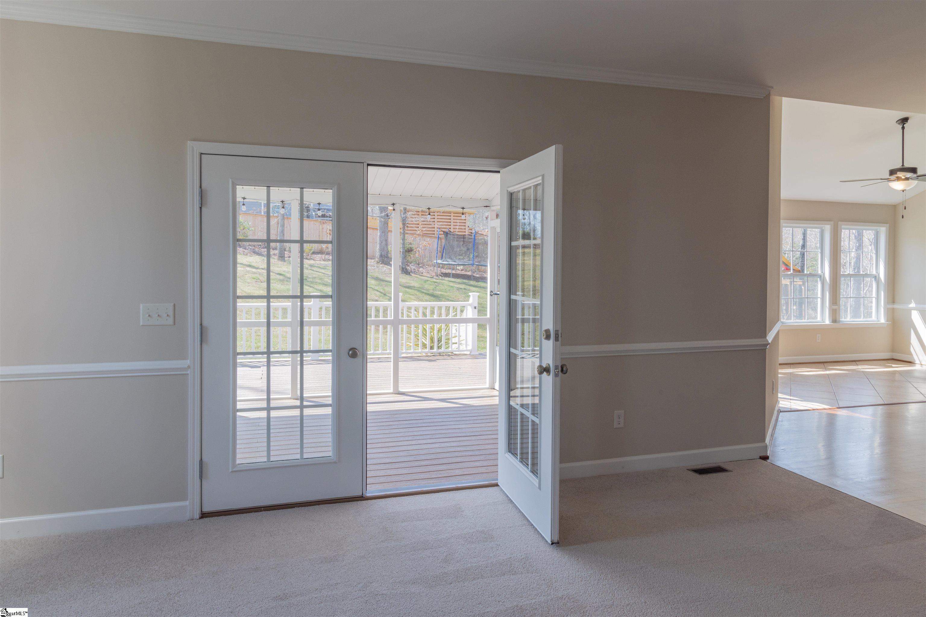 216 Rivendell Drive Pelzer, SC 29669 - Photo 8 of 32