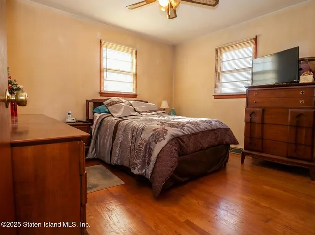 $660,000 | 59 Almond Street | Huguenot