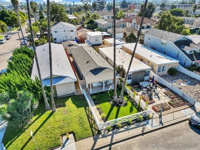 $1,545,000 | 2275 Emerald Street, San Diego, CA 92109