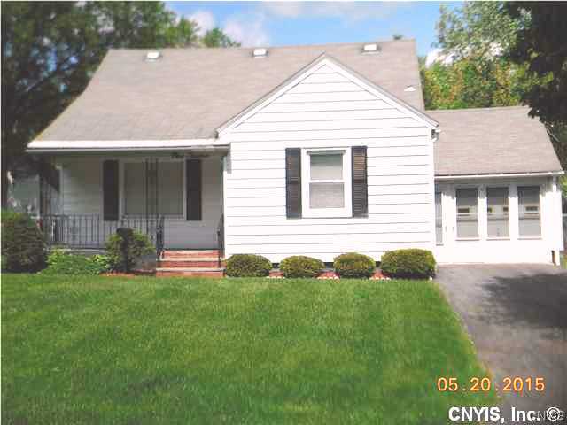 112 Ridge Avenue Salina, NY 13088 - Photo 1 of 1 Exterior Front