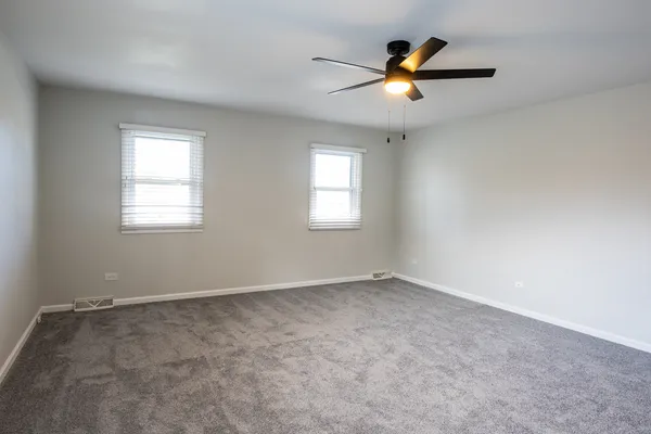$599,000 | 5-n575 5-n575 Abilene Trail, Bloomingdale, IL 60108