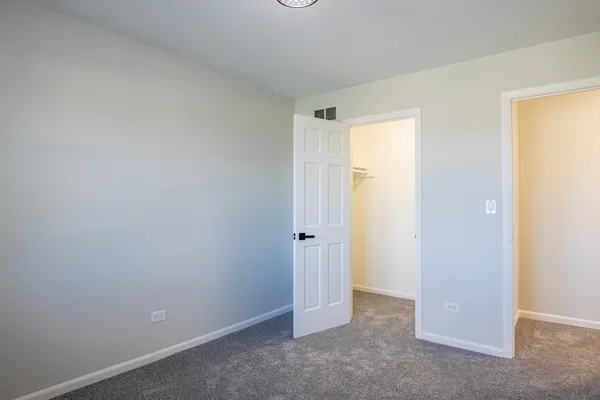 $599,000 | 5-n575 5-n575 Abilene Trail, Bloomingdale, IL 60108