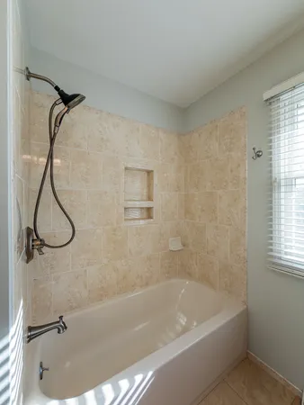 $599,000 | 5-n575 5-n575 Abilene Trail, Bloomingdale, IL 60108
