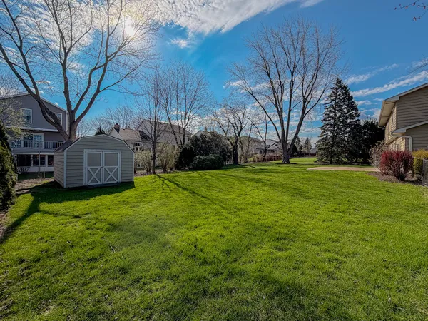 $599,000 | 5-n575 5-n575 Abilene Trail, Bloomingdale, IL 60108
