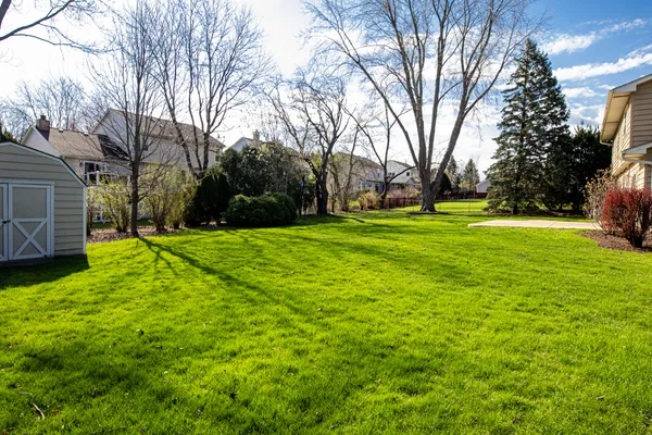 $599,000 | 5-n575 5-n575 Abilene Trail, Bloomingdale, IL 60108
