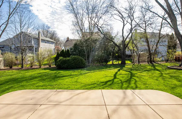 $599,000 | 5-n575 5-n575 Abilene Trail, Bloomingdale, IL 60108