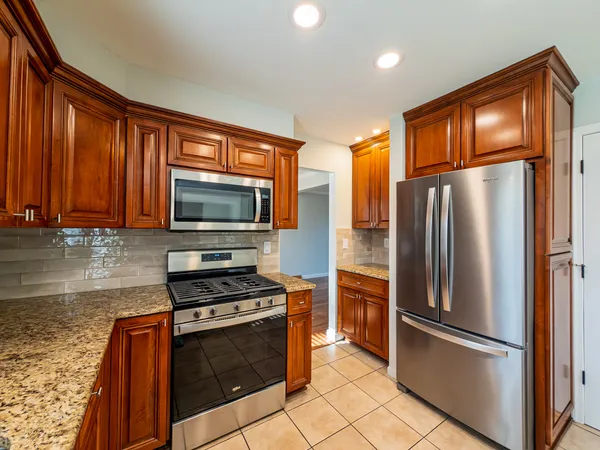 $599,000 | 5-n575 5-n575 Abilene Trail, Bloomingdale, IL 60108