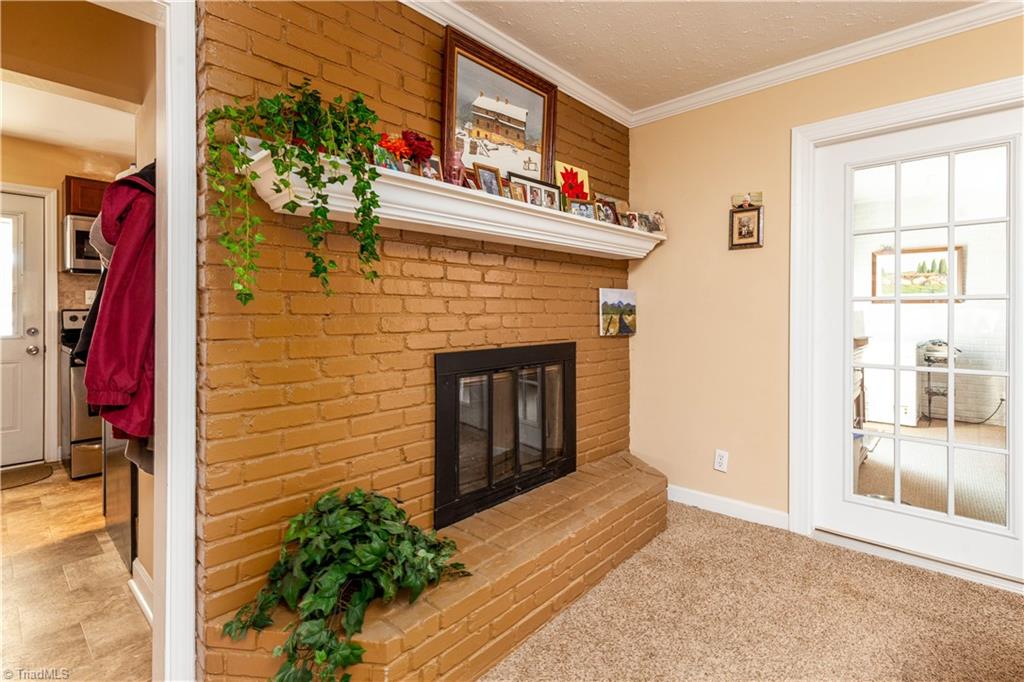 1530 East Fairfield Road High Point, NC 27263 - Photo 8 of 21 Gallery Image 8