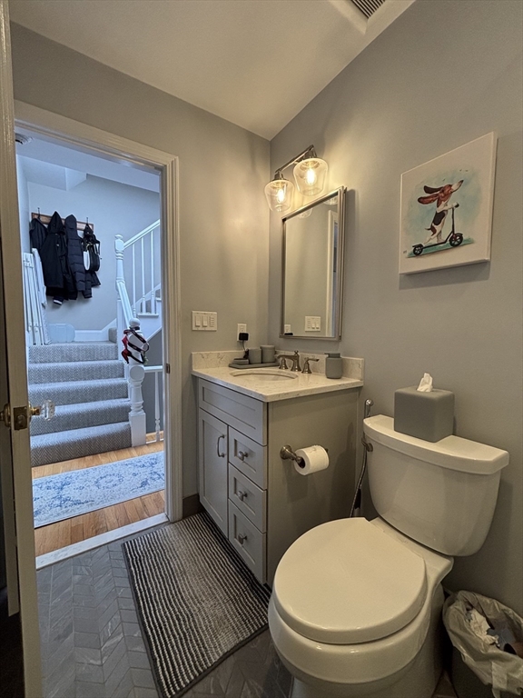 241 Beacon Street, Unit 5 Boston, MA 02116 - Photo 12 of 27