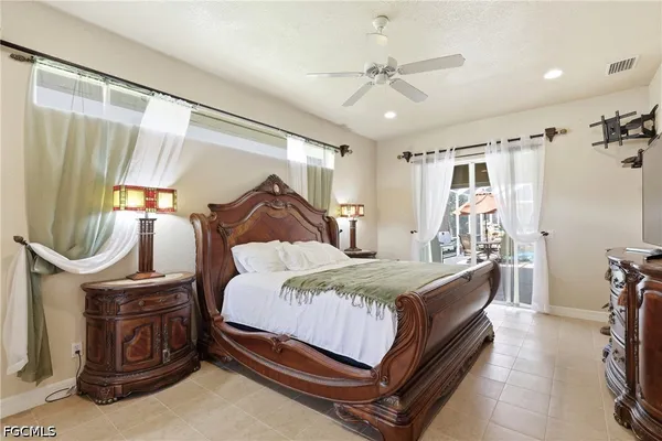 $675,000 | 18186 Sandy Pines Circle, North Fort Myers, FL 33917