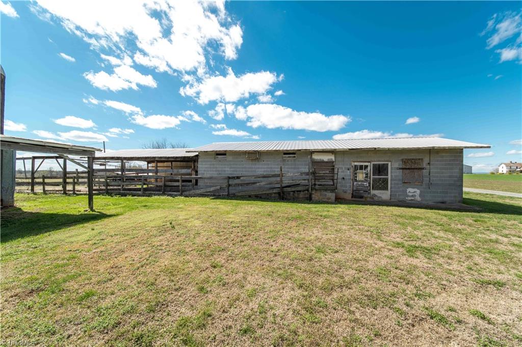 2012 Old Fletcher Road Yadkinville, NC 27055 - Photo 33 of 33