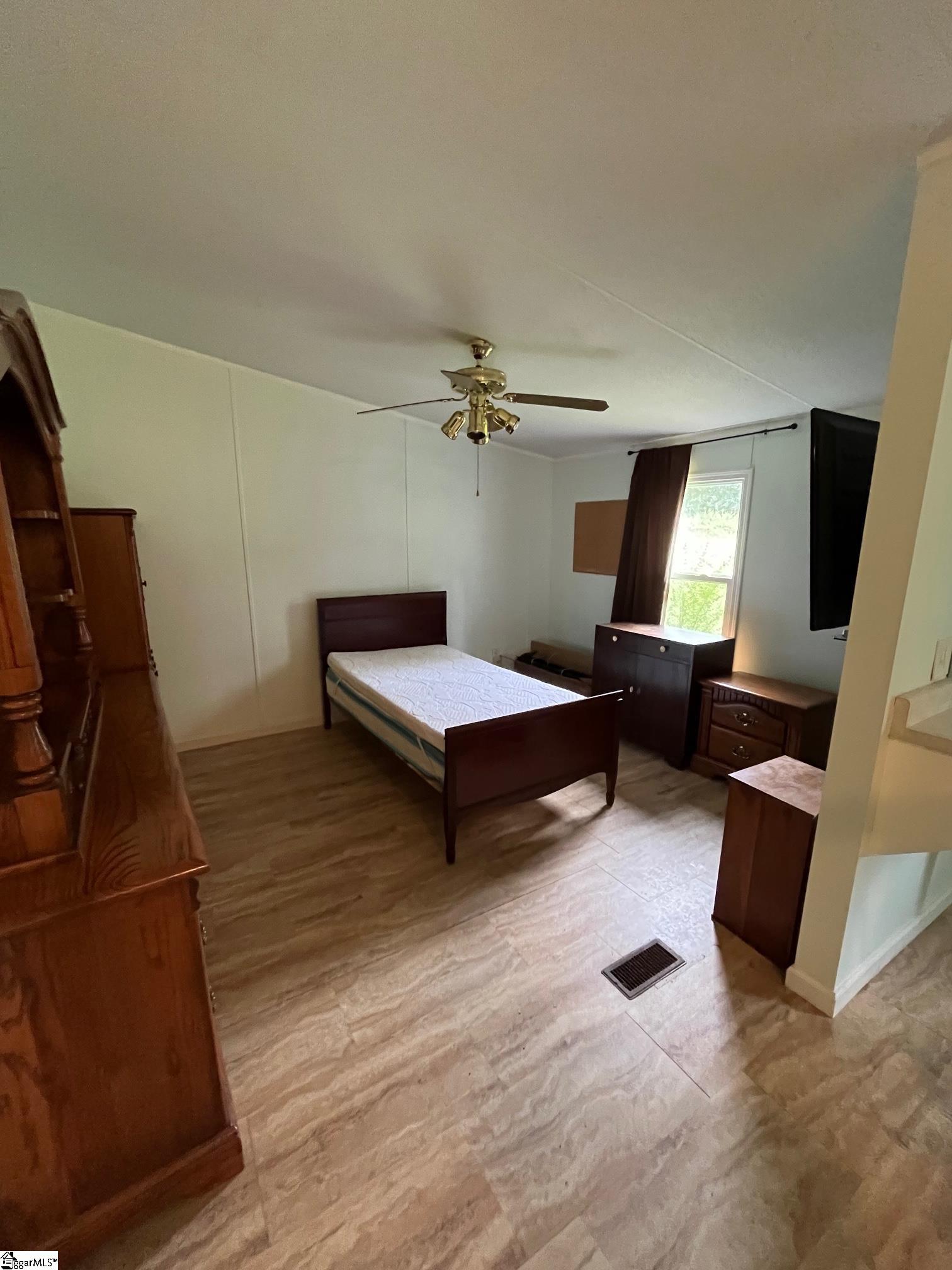 316 Tall Pines Road Fountain Inn, SC 29644 - Photo 17 of 22