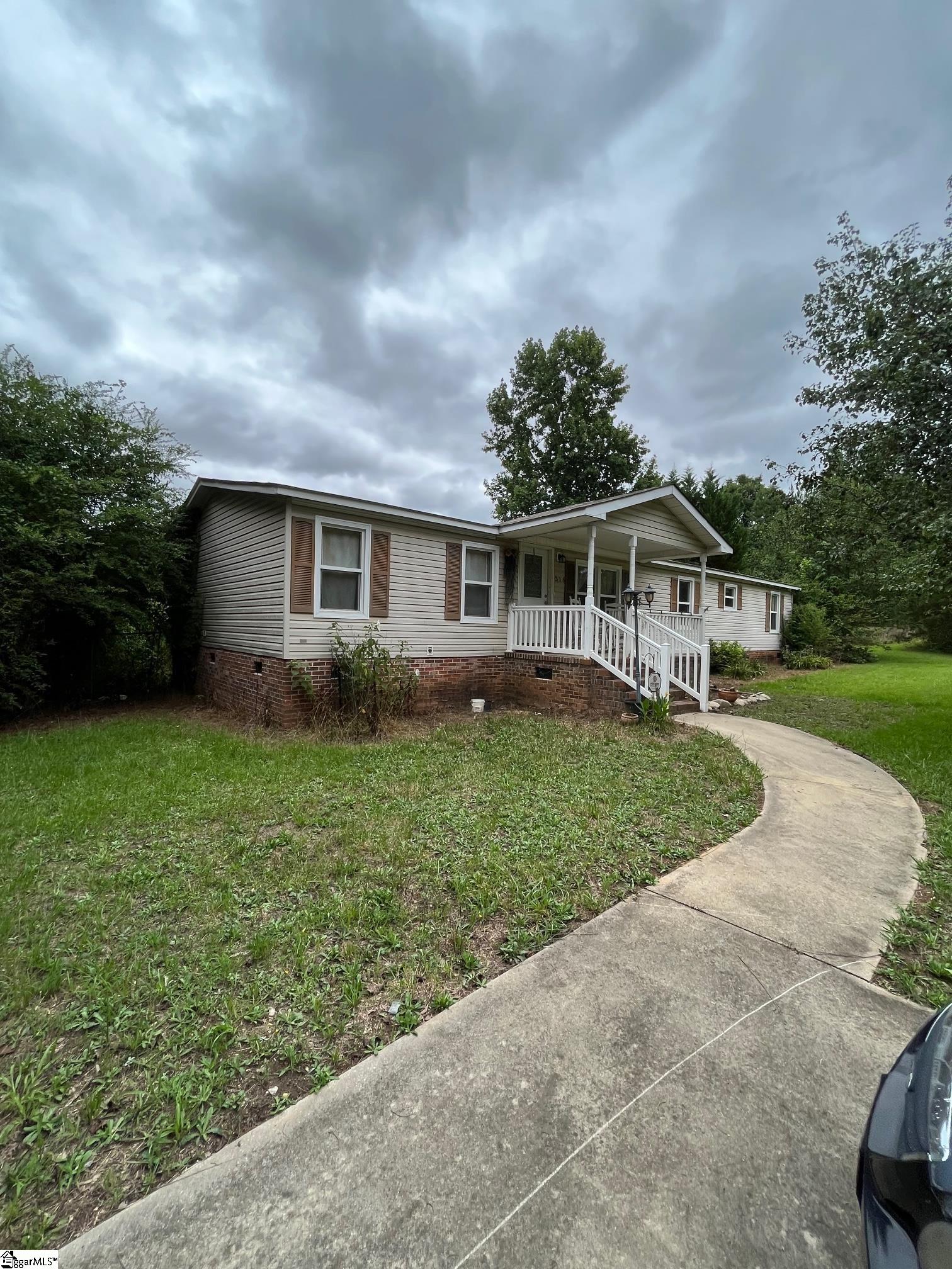 316 Tall Pines Road Fountain Inn, SC 29644 - Photo 5 of 22