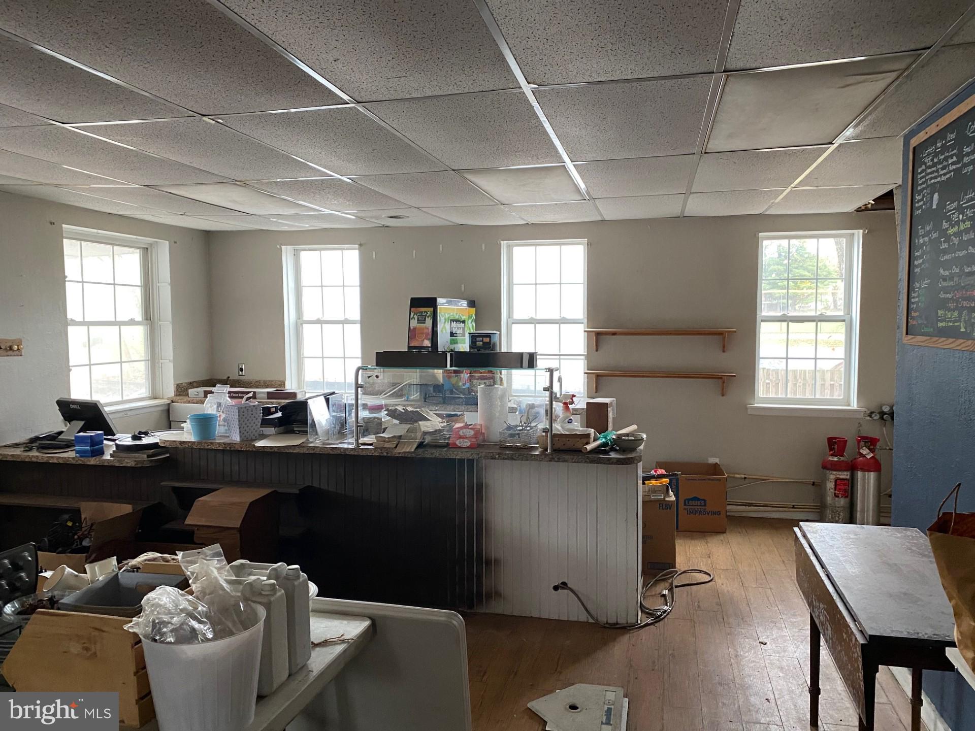 10459 Frederick Road Ellicott City, MD 21042 - Photo 29 of 32 Store Inside