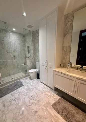 $10,700 | 3300 Northeast 188th Street, Unit 917, Aventura, FL 33180