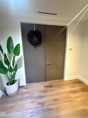 $10,700 | 3300 Northeast 188th Street, Unit 917, Aventura, FL 33180