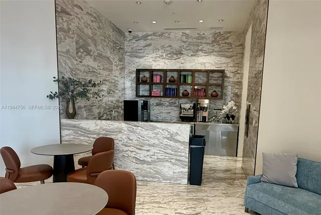 $10,700 | 3300 Northeast 188th Street, Unit 917, Aventura, FL 33180