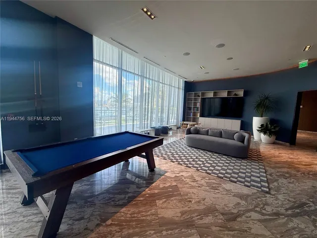 $10,700 | 3300 Northeast 188th Street, Unit 917, Aventura, FL 33180