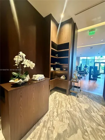 $10,700 | 3300 Northeast 188th Street, Unit 917, Aventura, FL 33180