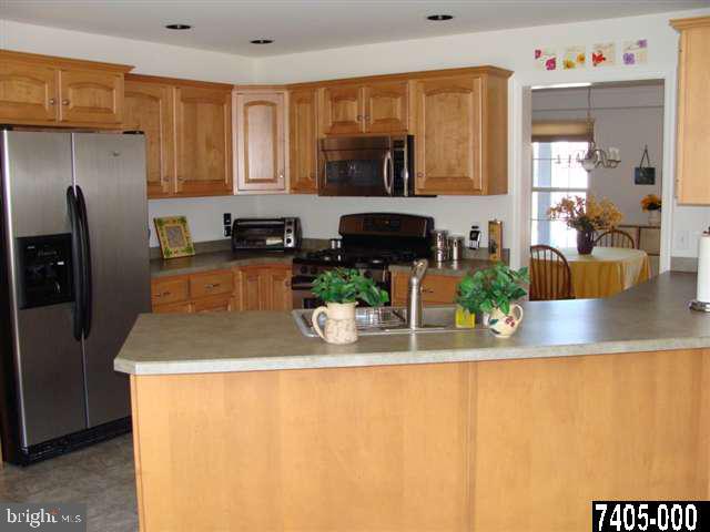 551 Campbell Road York, PA 17402 - Photo 6 of 25 Gallery Image 6