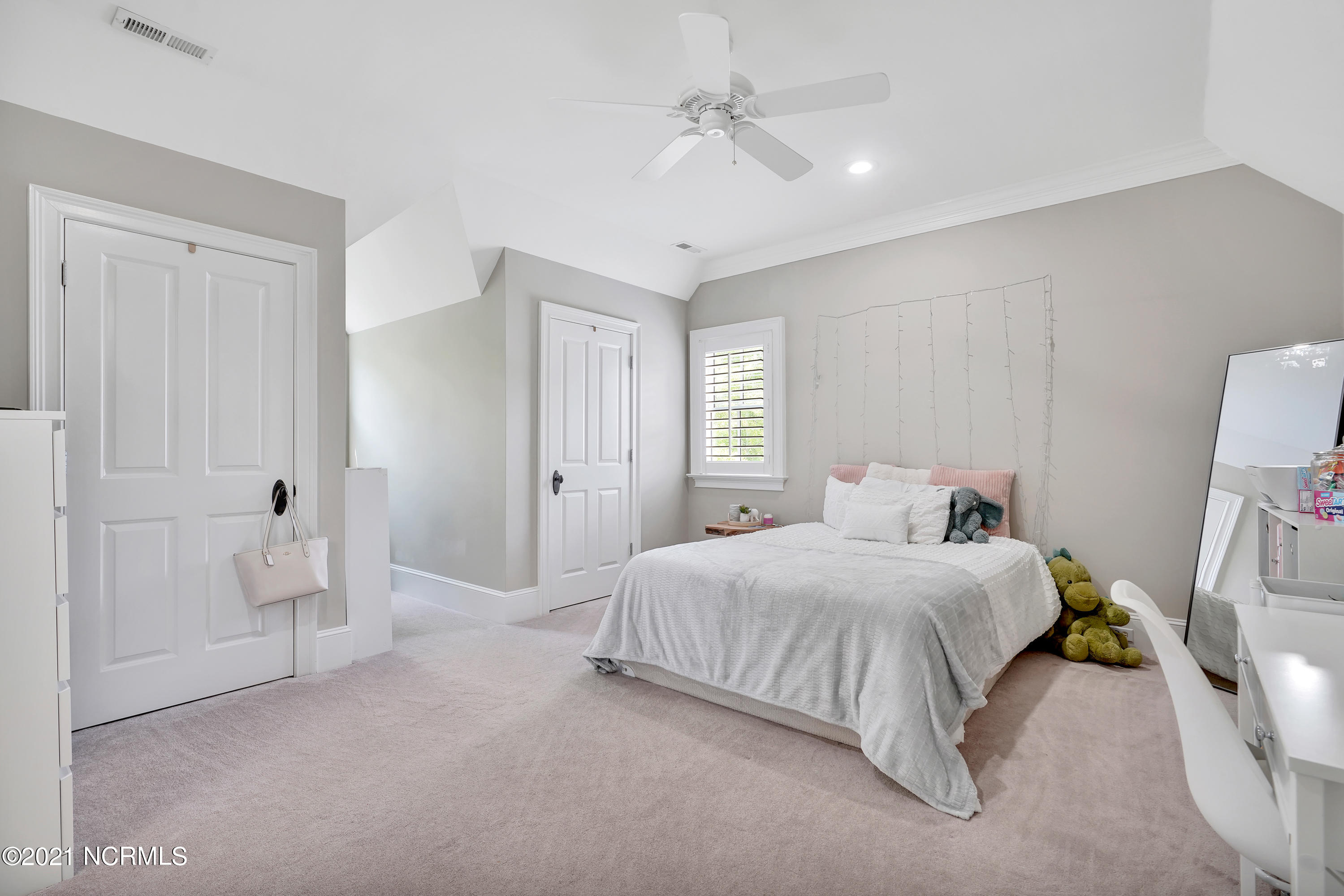 809 Fox Ridge Lane Wilmington, NC 28405 - Photo 38 of 64 809FoxRidgeLane-41