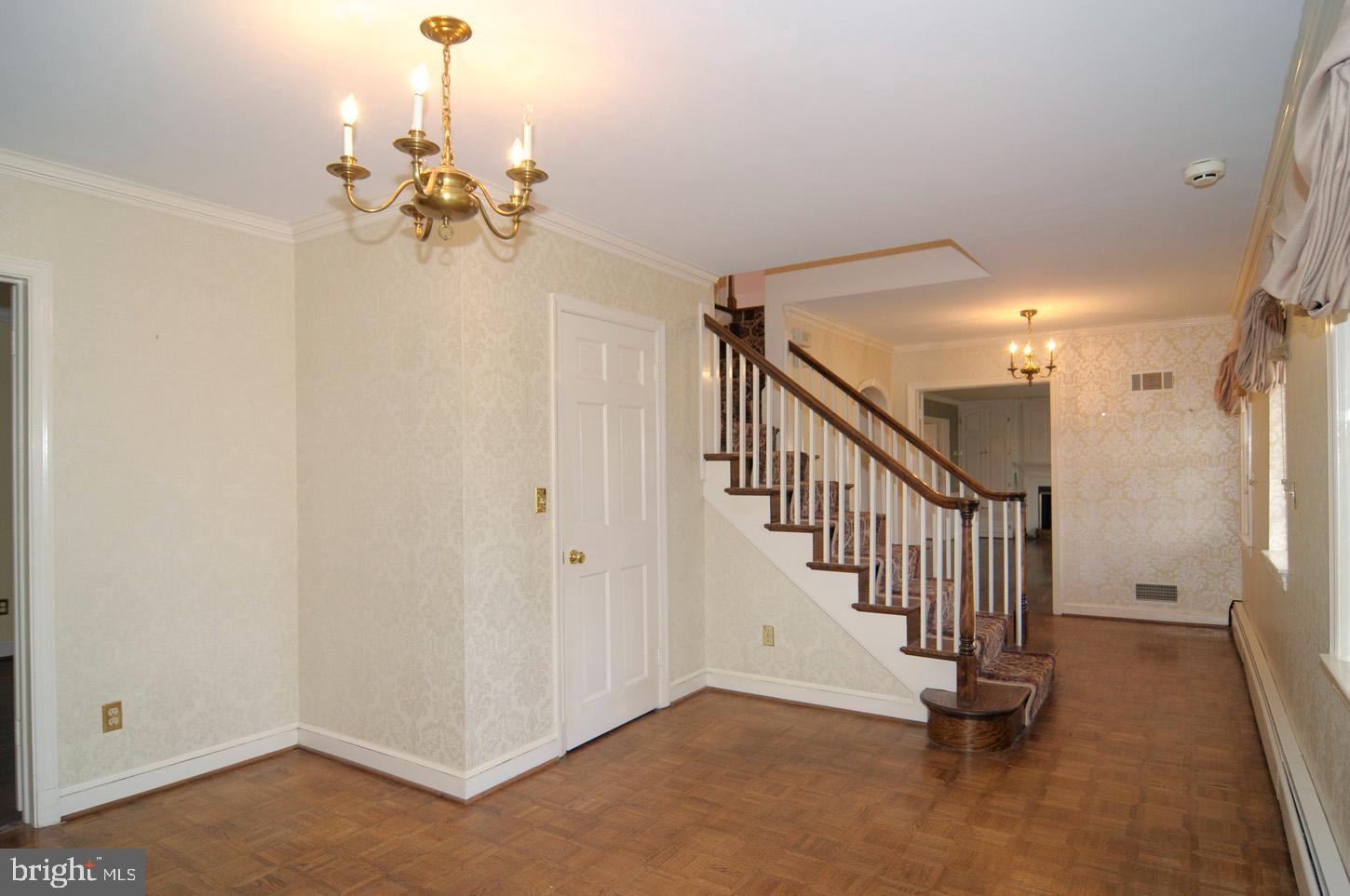 10020 Chapel Road Potomac, MD 20854 - Photo 13 of 42 Gallery Image 13