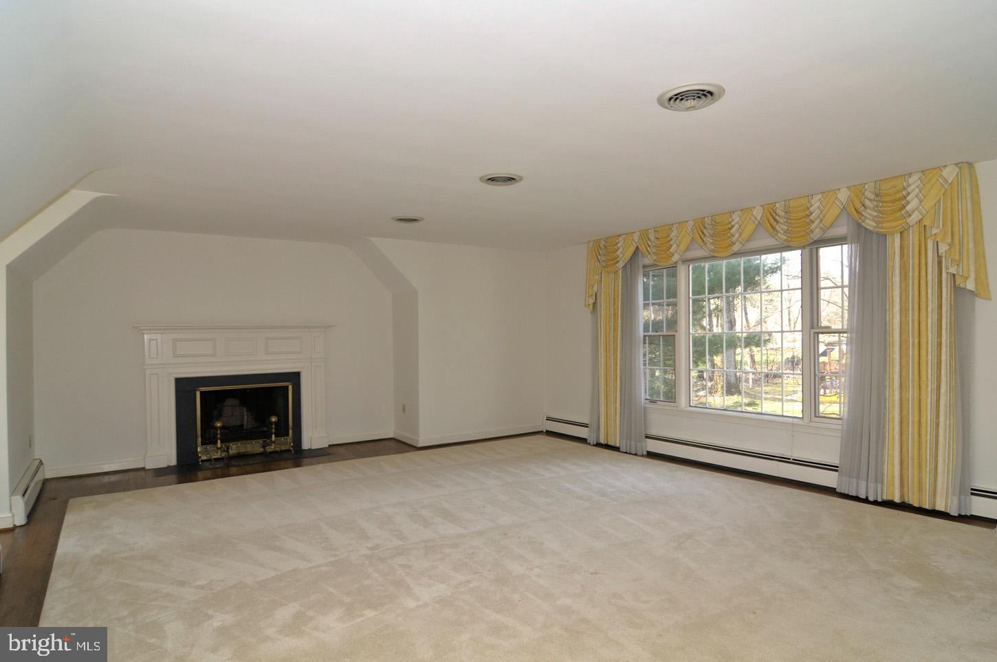 10020 Chapel Road Potomac, MD 20854 - Photo 30 of 42 Gallery Image 30