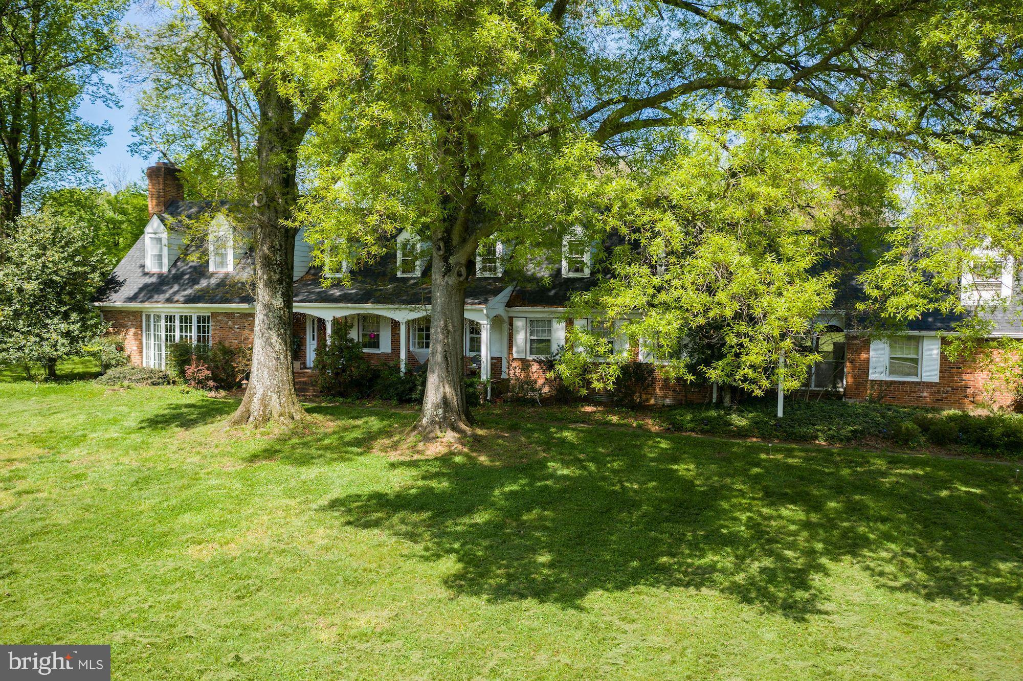 10020 Chapel Road Potomac, MD 20854 - Photo 4 of 42 Gallery Image 4