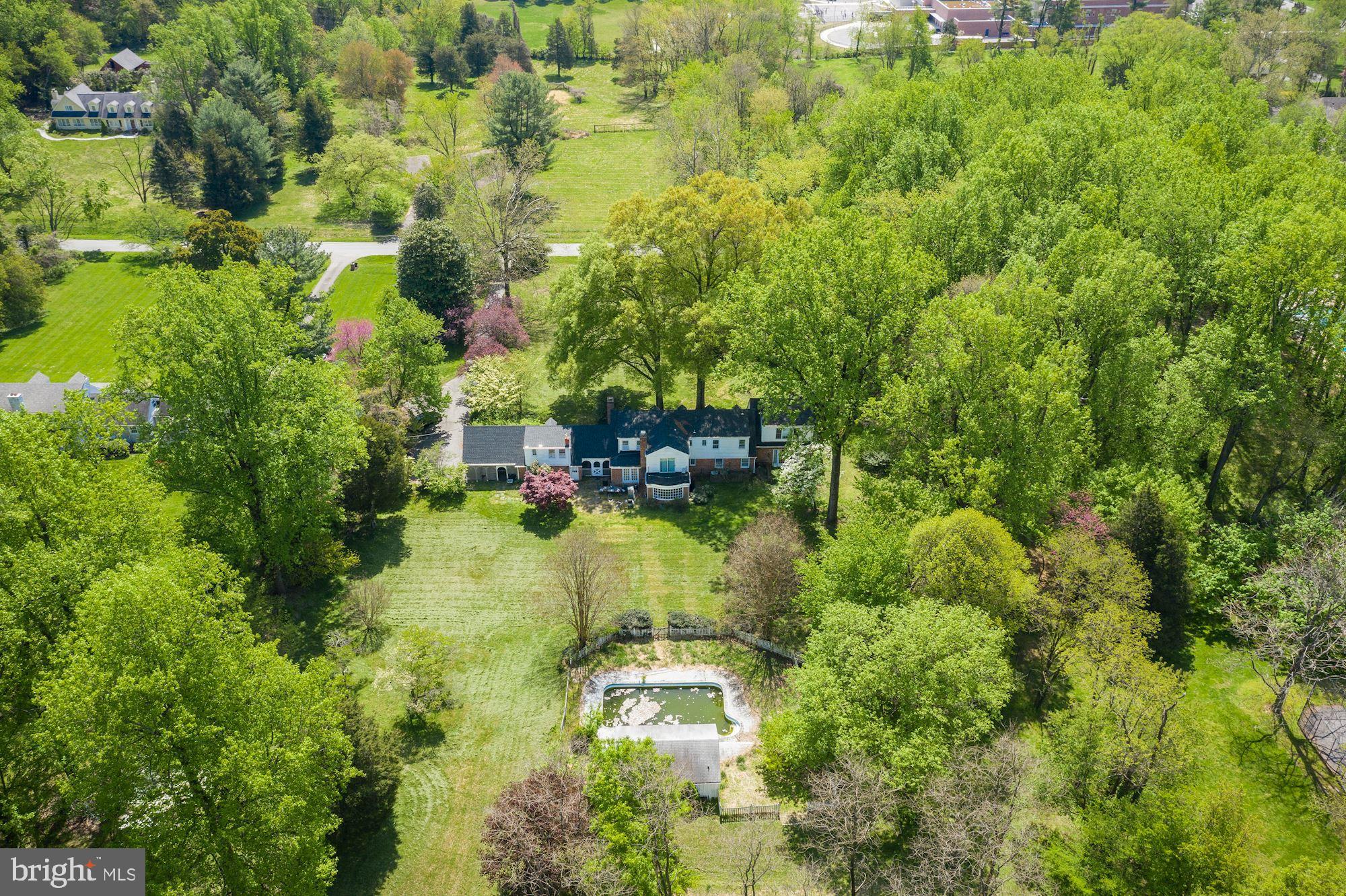10020 Chapel Road Potomac, MD 20854 - Photo 9 of 42 Gallery Image 9