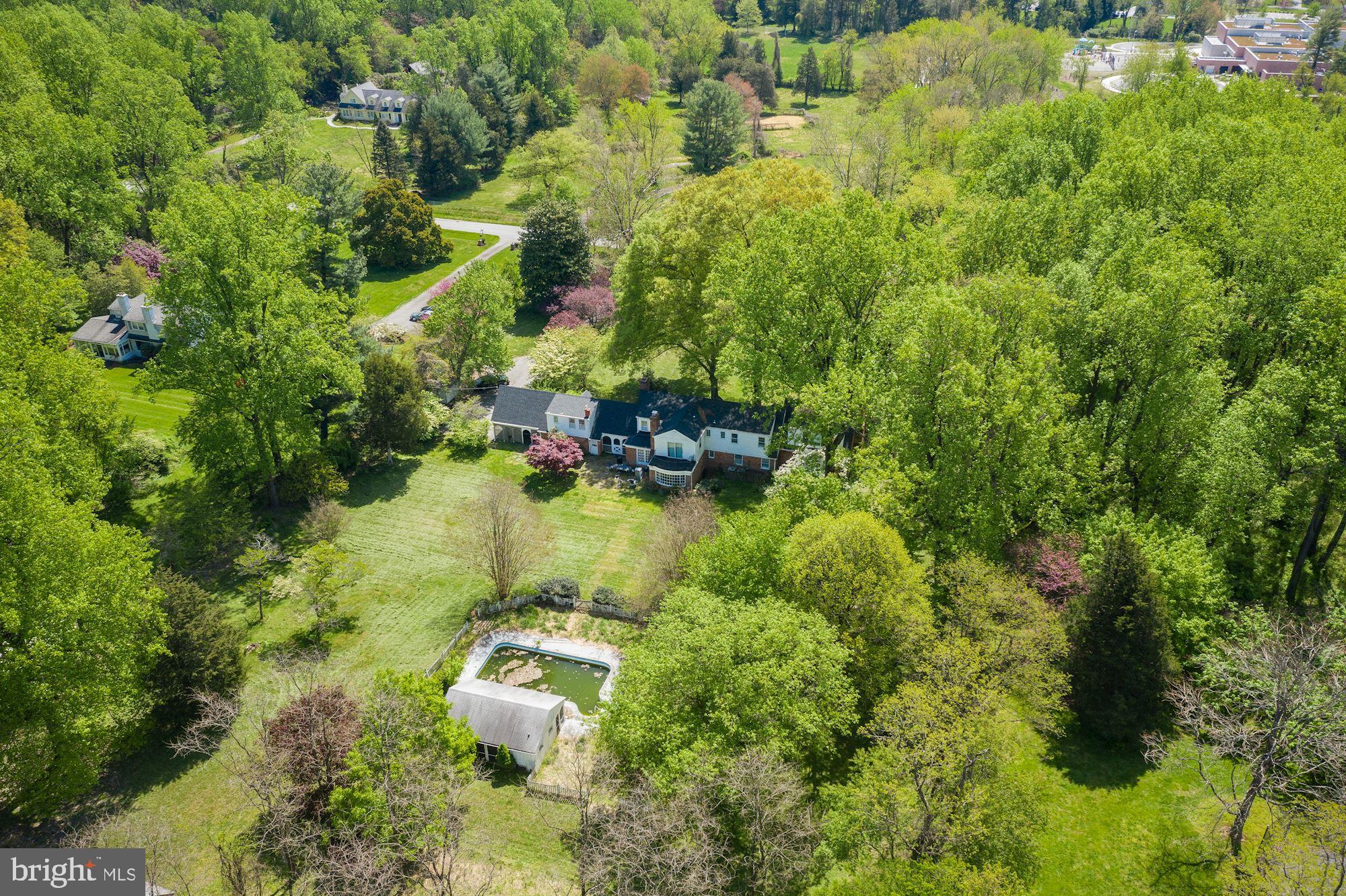 10020 Chapel Road Potomac, MD 20854 - Photo 10 of 42 Gallery Image 10