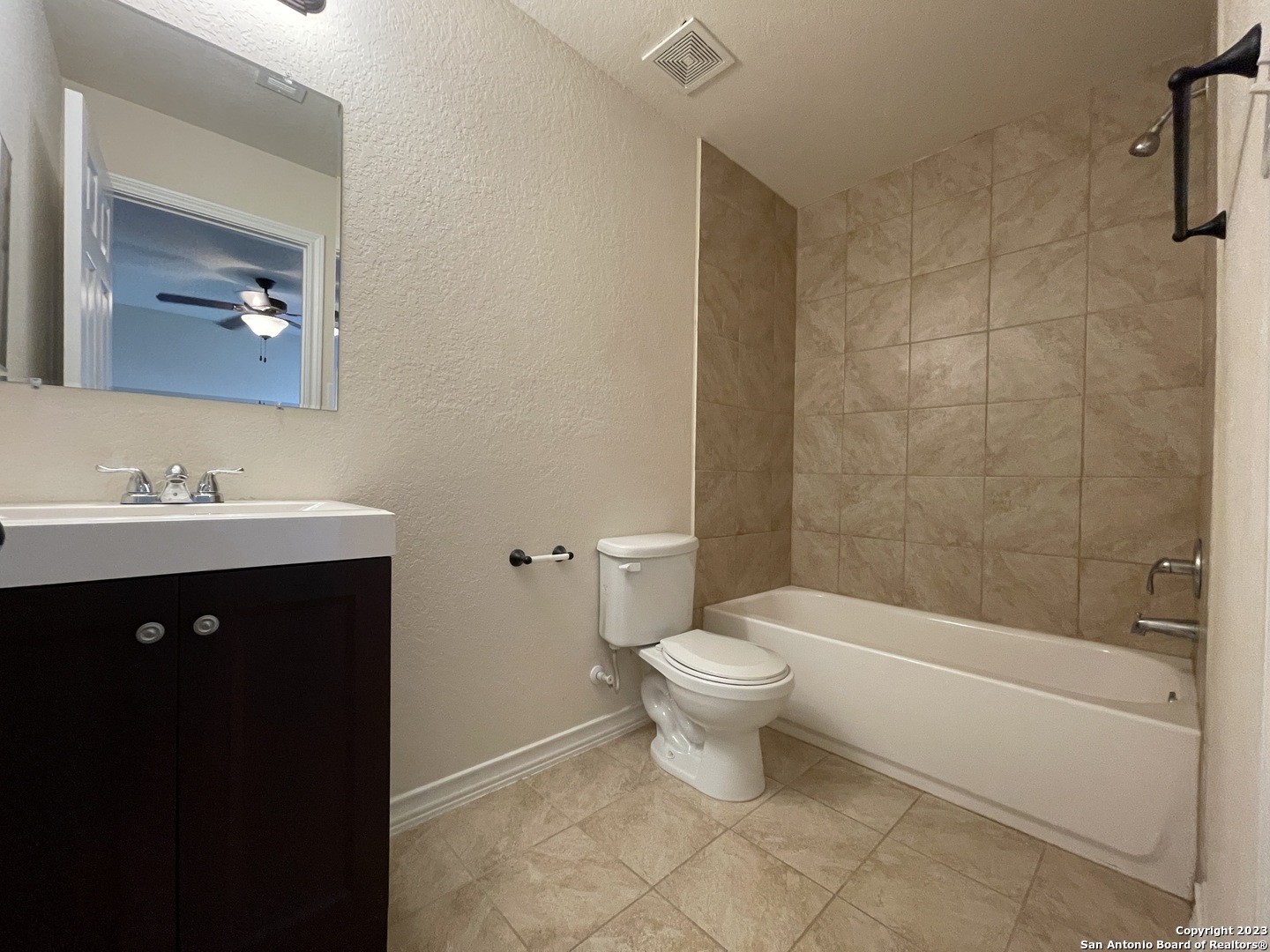 16828 Showdown Path, Unit 3 Selma, TX 78154 - Photo 6 of 11