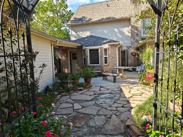 $289,000 | 9823 Pine Pass Drive, Houston, TX 77070