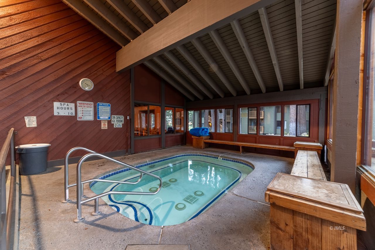 152 Viewpoint Road, Unit 120 Mammoth Lakes, CA 93546 - Photo 25 of 30 Untitled