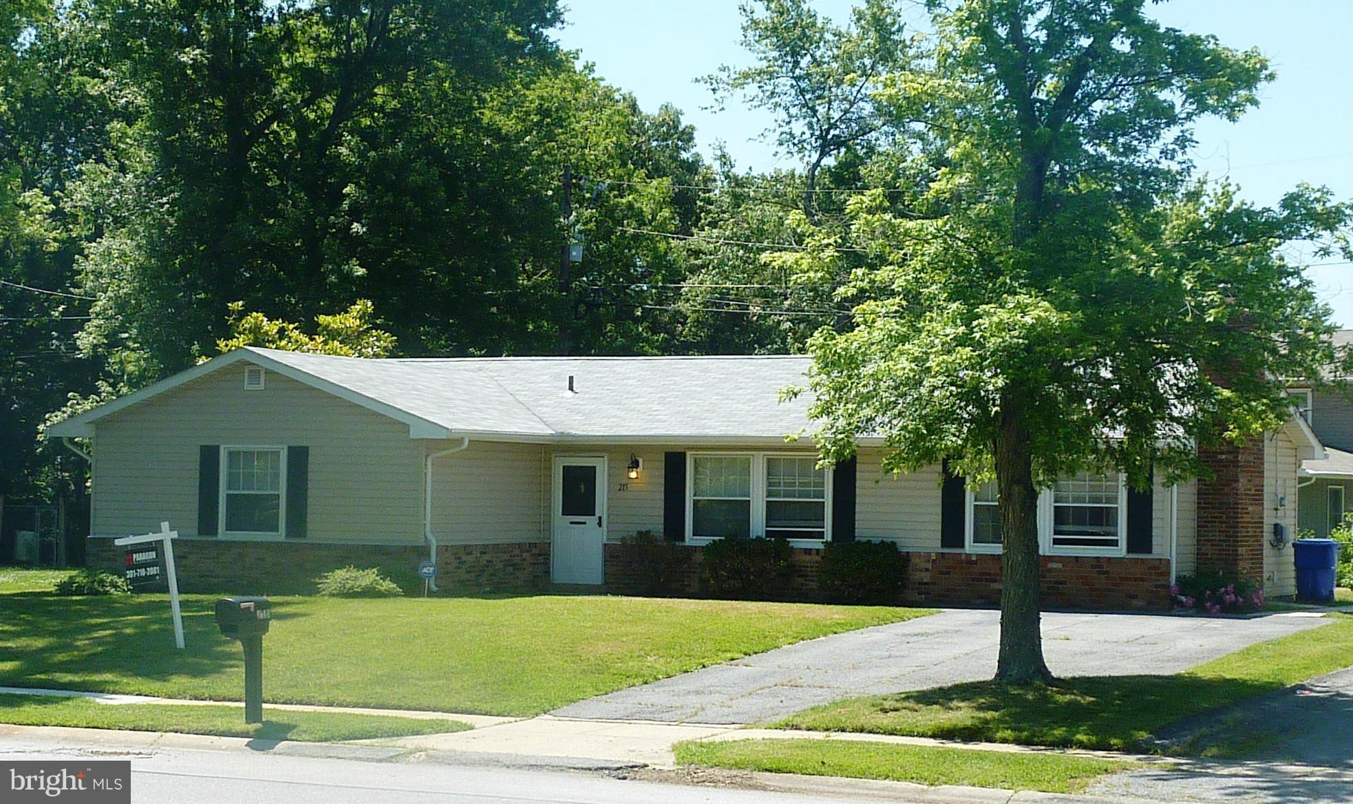 215 Acadia Road Waldorf, MD 20602 - Photo 1 of 30 Exterior (Front)