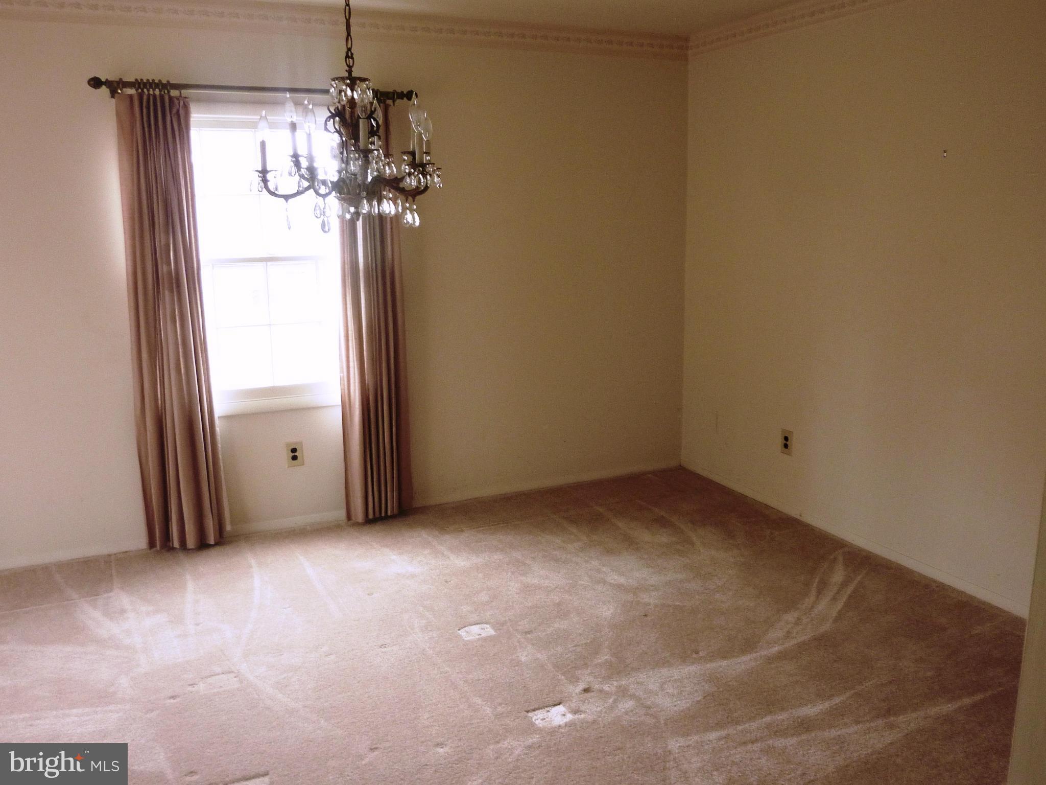 215 Acadia Road Waldorf, MD 20602 - Photo 3 of 30 Dining Room