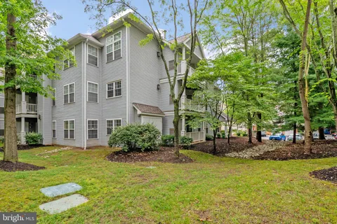 $385,000 | 5824 Wyndham Circle, Unit 102, Columbia, MD 21044