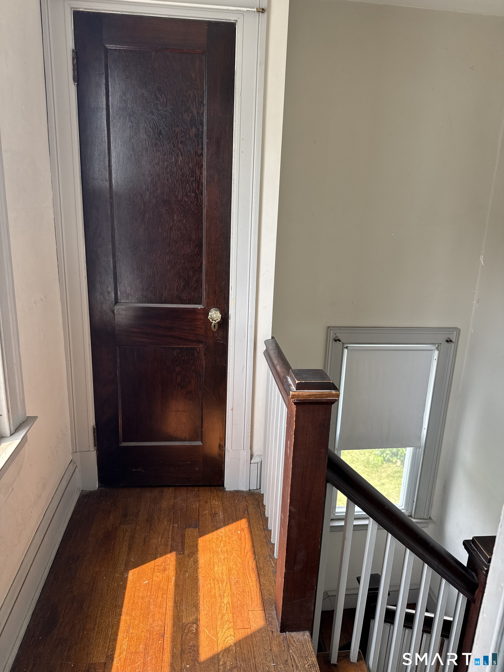 144 Wolcott Hill Road Wethersfield, CT 06109 - Photo 4 of 17 Upstairs entranceof condo and coat closet