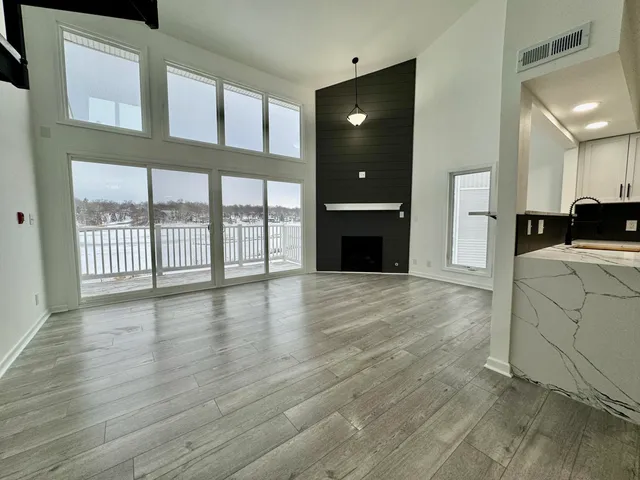 $424,900 | 1416 Delavan Club Drive, Delavan, WI 53115