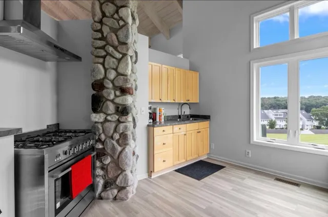 $424,900 | 1416 Delavan Club Drive, Delavan, WI 53115