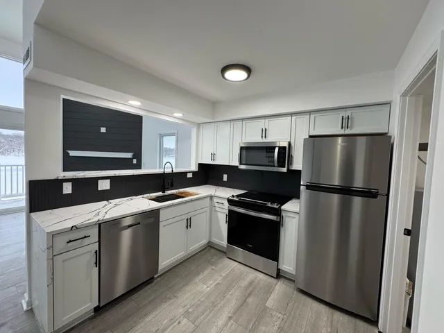 $424,900 | 1416 Delavan Club Drive, Delavan, WI 53115