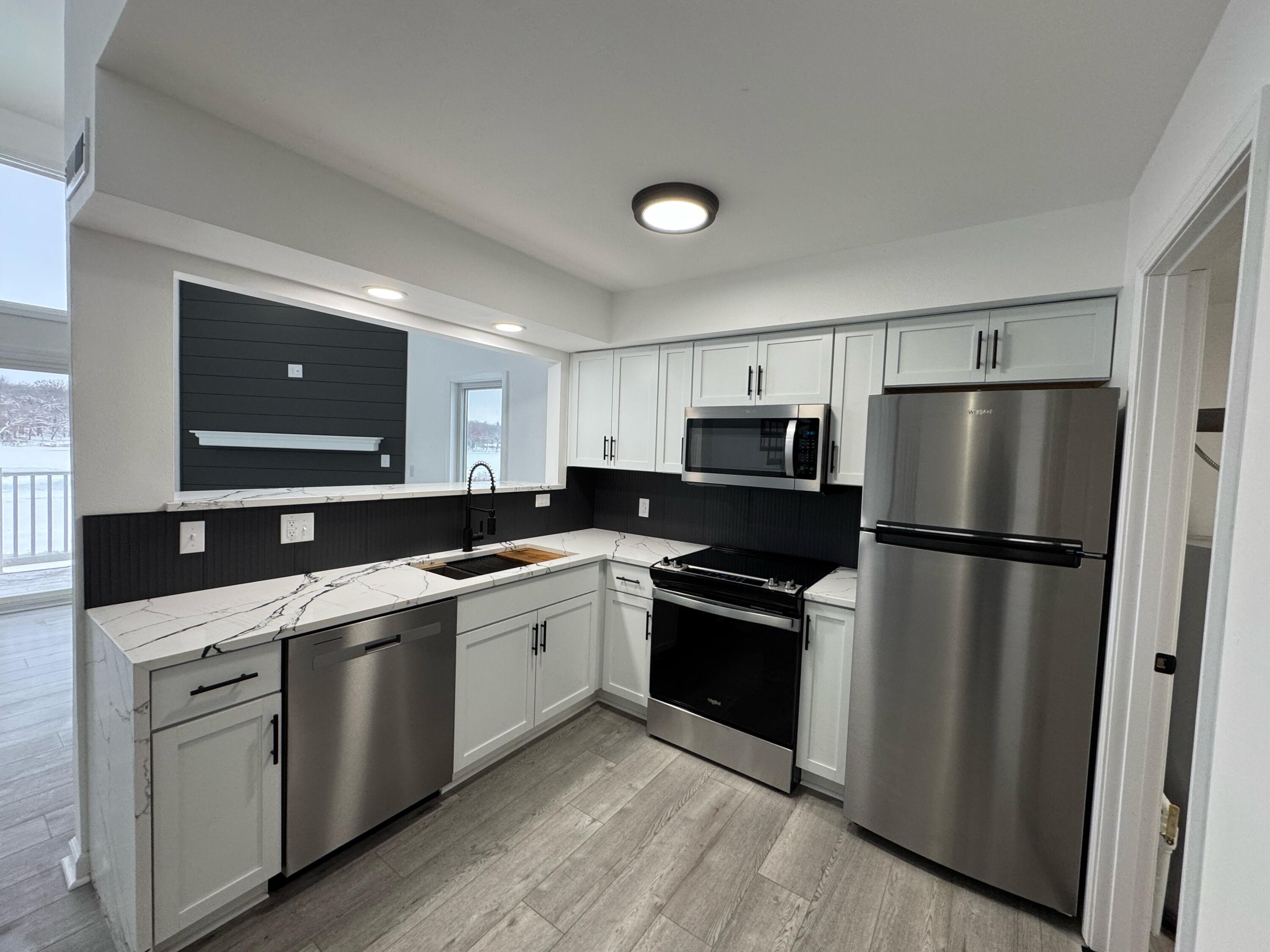 1416 Delavan Club Drive Delavan, WI 53115 - Photo 6 of 49 IMG_0468