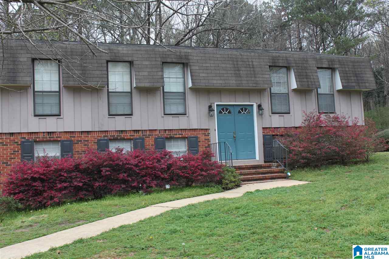 532 Crosscreek Trail Pelham, AL 35124 - Photo 2 of 36