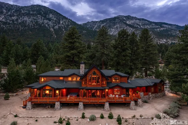 an outdoor space with lots of green space